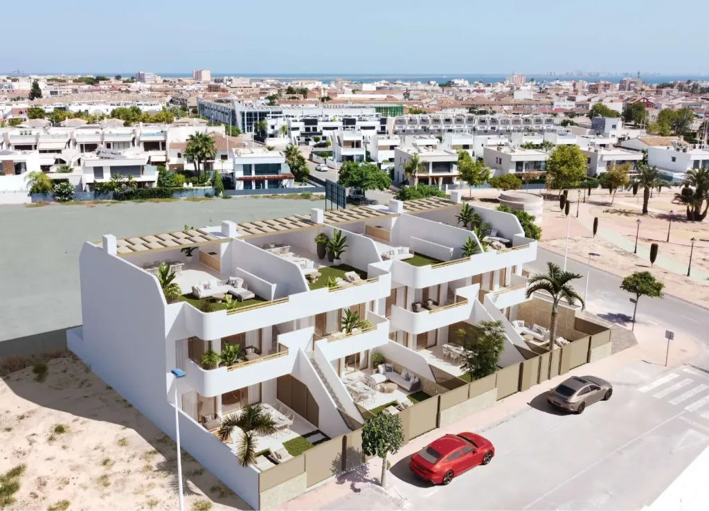 SAN PEDRO DEL PINATAR - 3 bedroom bungalow by the Mediterranean Sea and Mar Menor — from €339,900