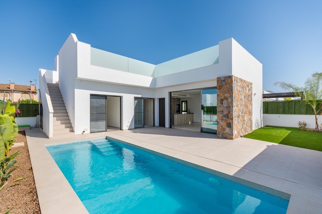 [redsp:737-115-10-115] SAN JAVIER – Modern 3-bedroom villa from 621 500 € | Pool, Terrace, Parking