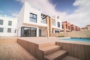 ORIHUELA COSTA – Moderne 4-Schlafzimmer-Villa am Meer ab 699 900 € | 700 m vom Strand, Pool, Terrasse