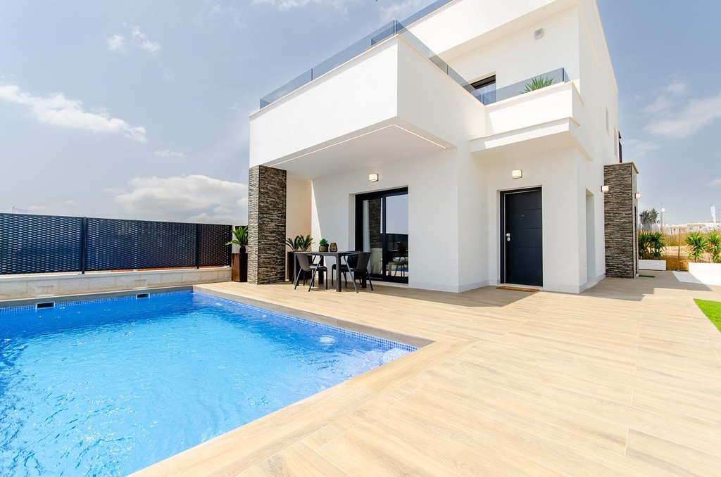 [redsp:448-115-10-115] ORIHUELA – Moderne 3-Schlafzimmer-Villa ab 449 000 € | Pool, Terrasse, Parkplatz