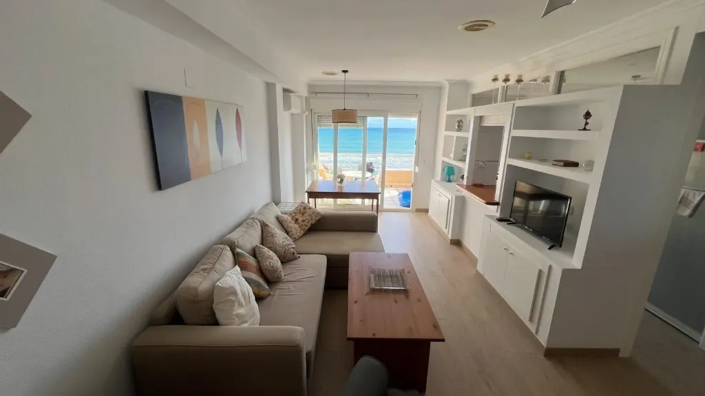 LA MATA - penthouse v prvej línií  pri pláži - s výhľadom na more a terasou - Torrevieja