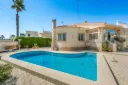 CIUDAD QUESADA - jednopodlažná vila v mediteránskom štýle s bazénom a soláriom