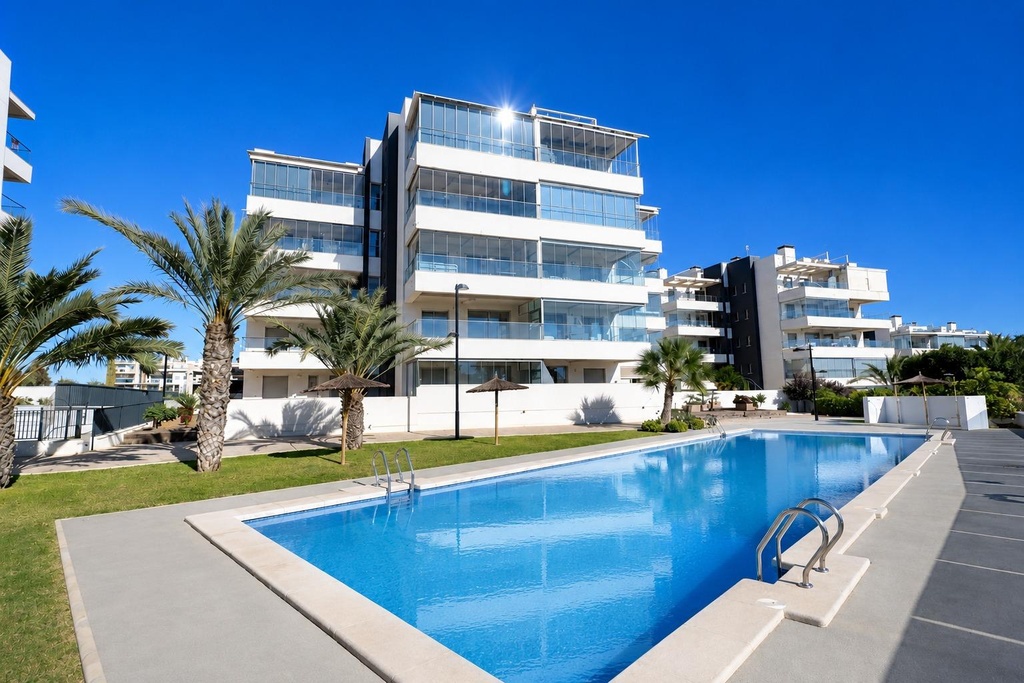 [second:373-401-11-798] ORIHUELA COSTA – 3-spálňový apartmán od 324 900 € | Bazén, Terasa, Parkovanie