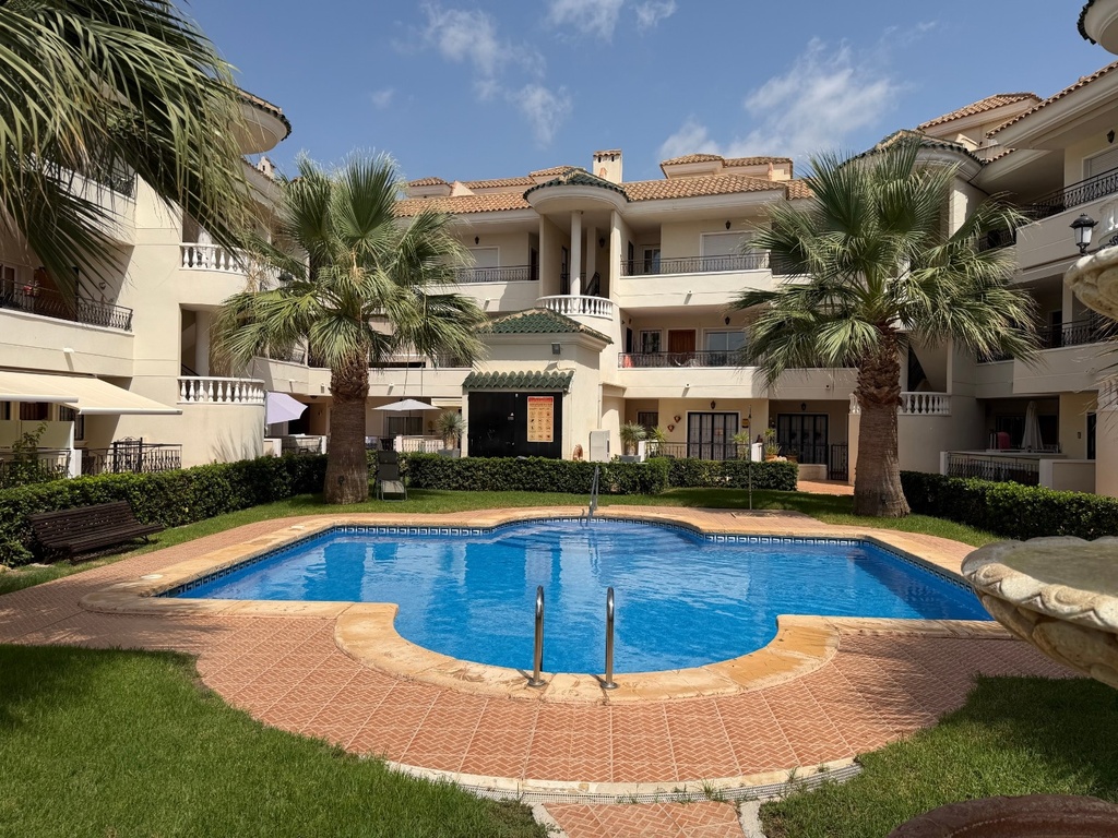JACARILLA – 2-spálňový apartmán od 129 950 € | Bazén, Terasa, Parkovanie