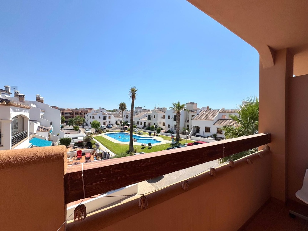 [second:74-202-11-576] ORIHUELA COSTA – 2-spálňový apartmán od 209 000 € | Bazén, Terasa, Parkovanie