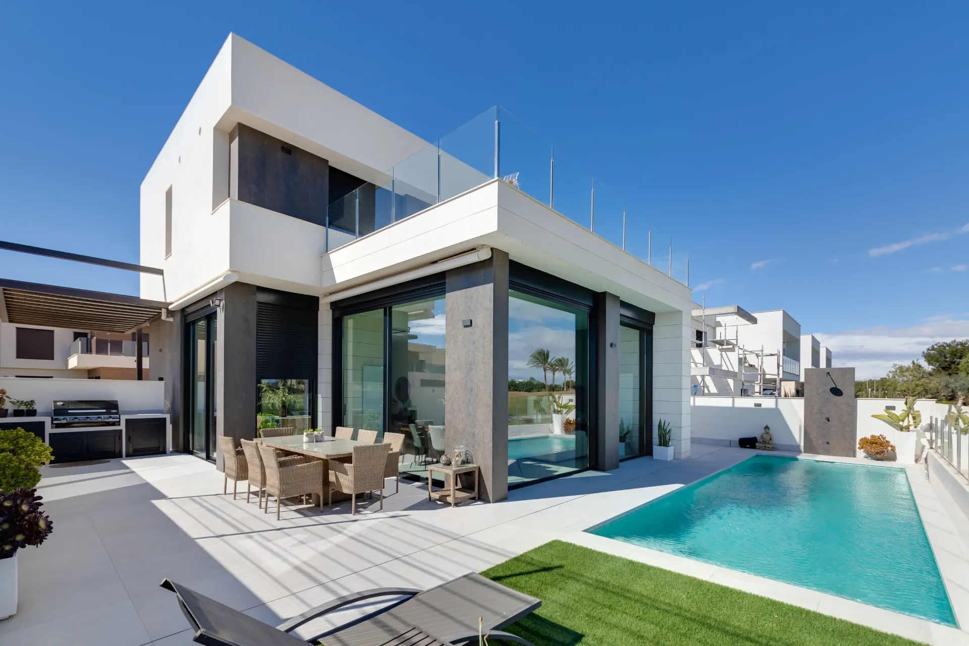 PILAR DE LA HORADADA – Vila na predaj pri golfe, Lo Romero Golf rezort, 3 spálne, súkromný bazén, energetická trieda A