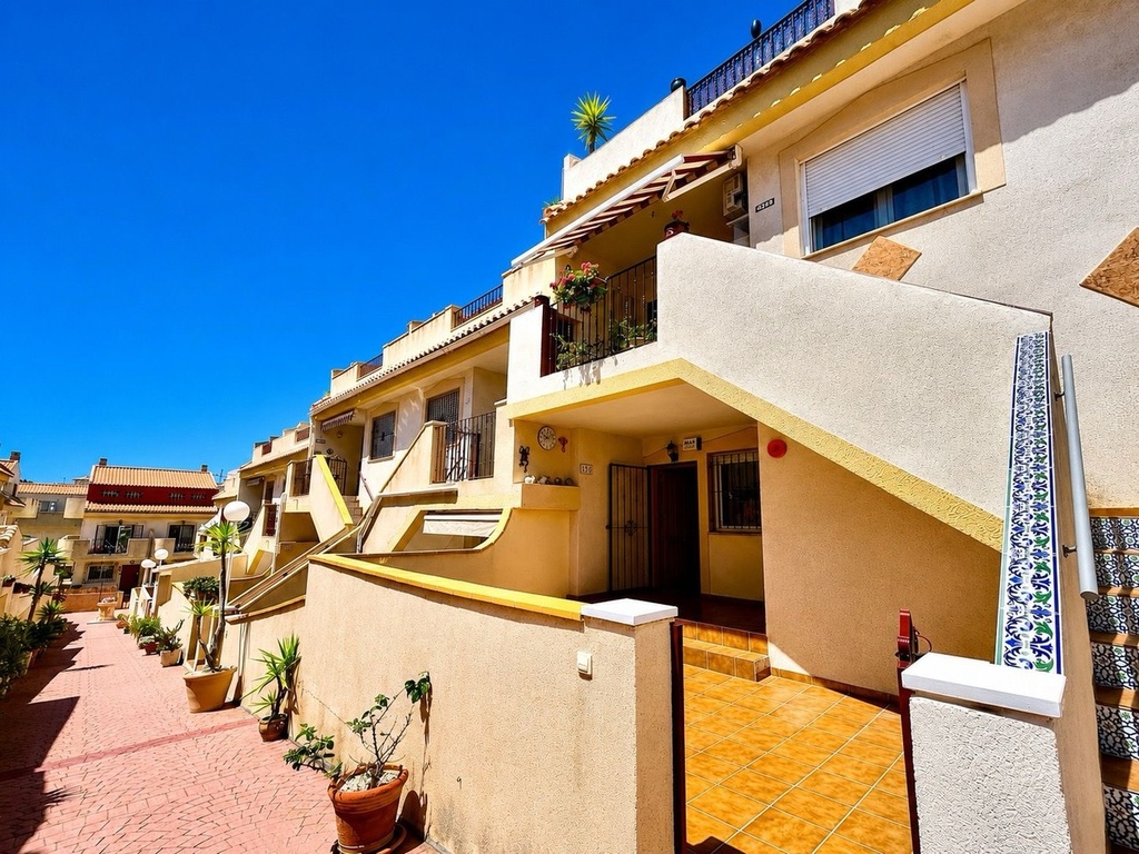 [second:629-435-11-854] LA ZENIA – 2-spálňový apartmán od 187 000 € | Bazén, Terasa, Parkovanie