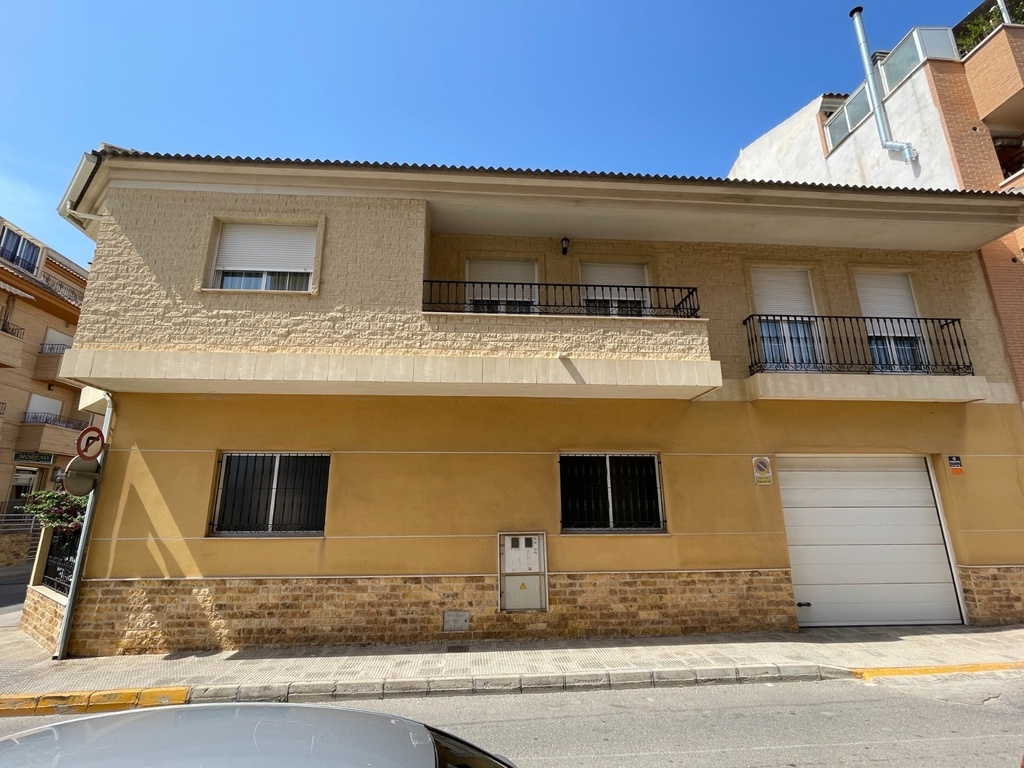 FORMENTERA DEL SEGURA – 5-spálňový mestský dom od 275 000 € | Parkovanie, Golf, Costa Blanca
