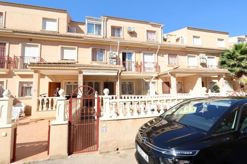 [second:347-401-11-798] ORIHUELA COSTA – 3-spálňový Duplex od 285 000 € | Bazén, Terasa, Záhrada