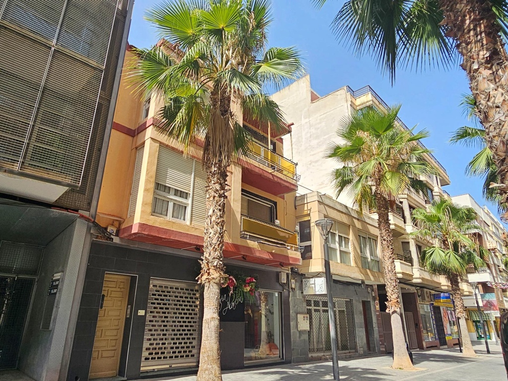 TORREVIEJA – 7-spálňový Commercial od 529 900 € | Costa Blanca