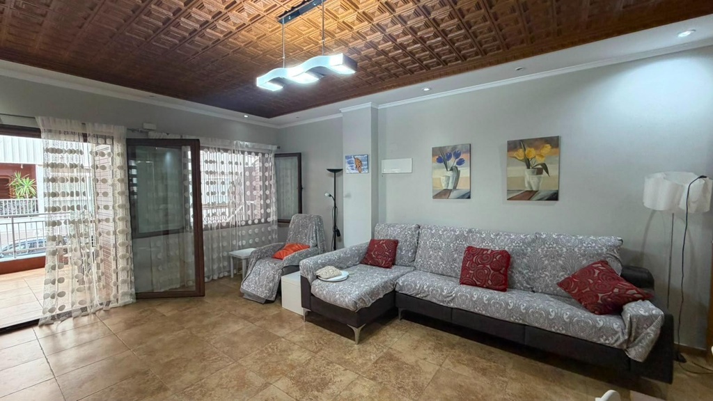 TORREVIEJA – Moderný 3-spálňový apartmán od 369 900 € | 1. línia pri mori, Bazén