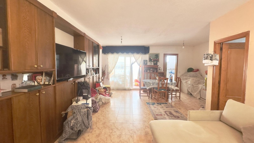 TORREVIEJA – 2-spálňový penthouse od 149 900 € | Bazén, Terasa, Záhrada
