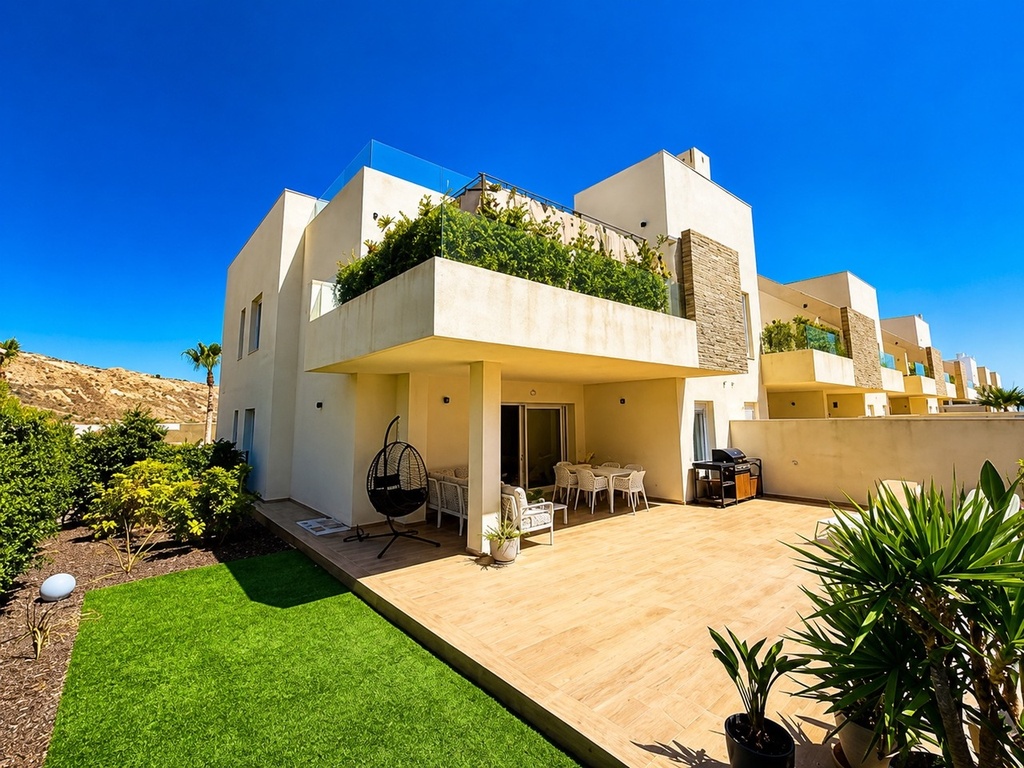 [second:696-435-11-854] LA FINCA GOLF RESORT – 3-spálňový apartmán od 360 000 € | Parkovanie, Záhrada, Golf
