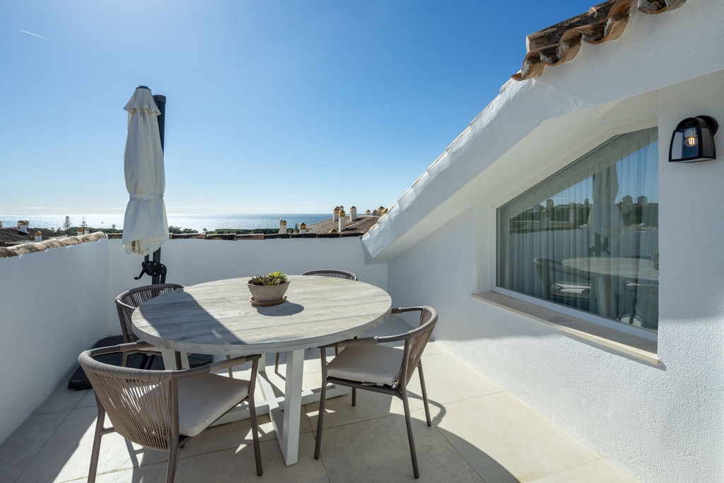 GOLDEN MILE – Luxusný 5-spálňový penthouse od 2 695 000 € | Bazén, Terasa, Costa del Sol