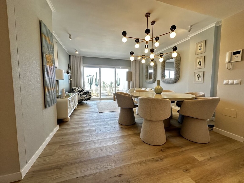 [second:369-442-11-891] LA CAMPANA – 3-bedroom apartment from 515 000 € | Pool, Terrace, Parking