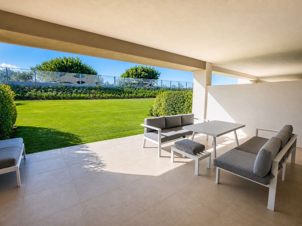 [second:579-372-11-745] CASARES PLAYA – 2-spálňový apartmán od 449 000 € | Bazén, Terasa, Parkovanie