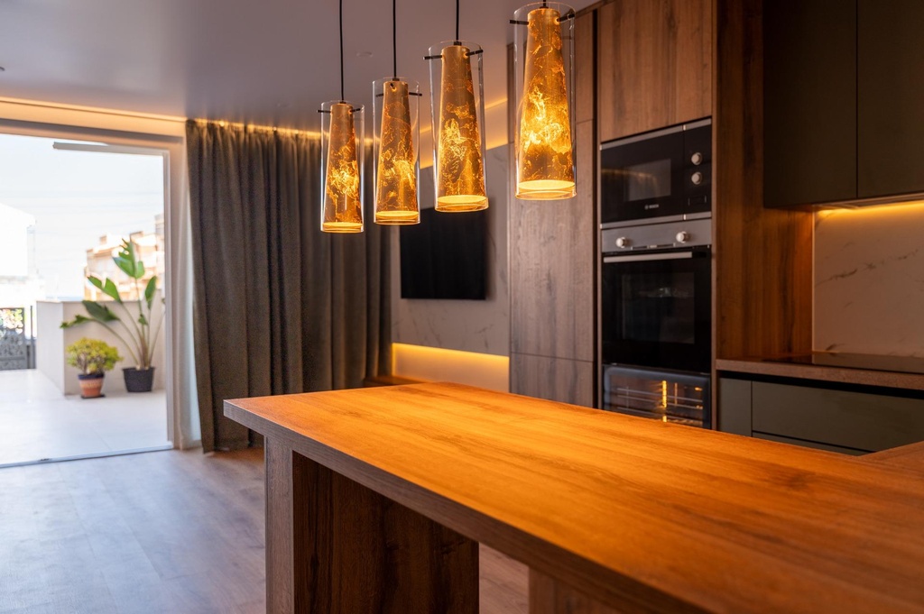 TORREVIEJA – Moderný 2-spálňový bungalow pri mori od 249 000 € | 60 m od pláže, Terasa, Záhrada