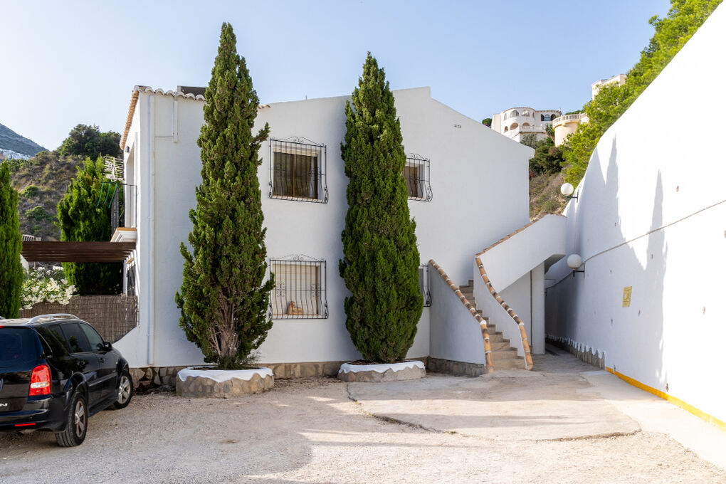 BENITACHELL – 1-spálňový mestský dom od 175 000 € | Bazén, Parkovanie, Costa Blanca