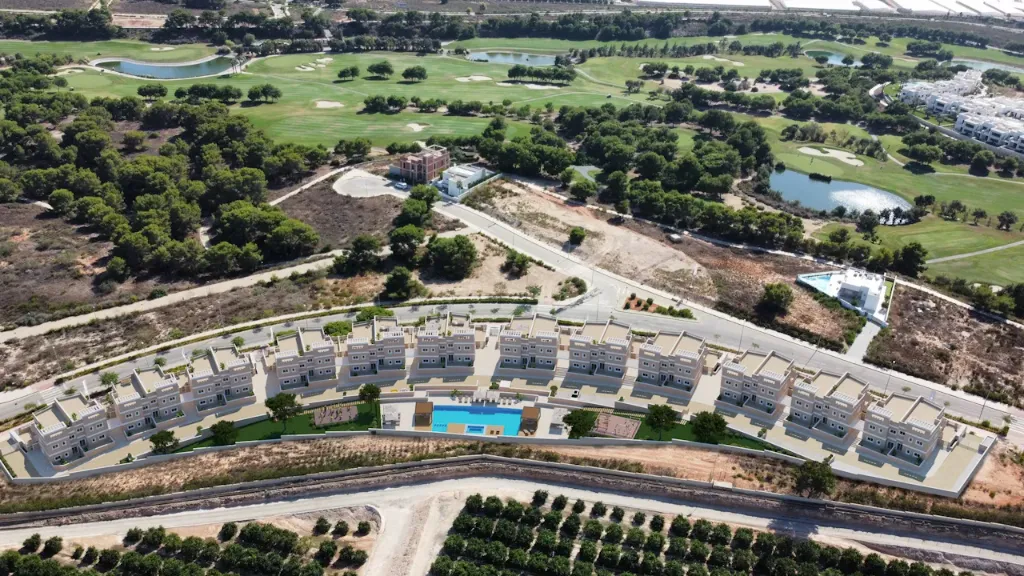 LO ROMERO GOLF – Moderné 3-spálňové bungalovy pri golfe, Pilar de la Horadada od 284 900 €  VISTA AZUL XXXIV