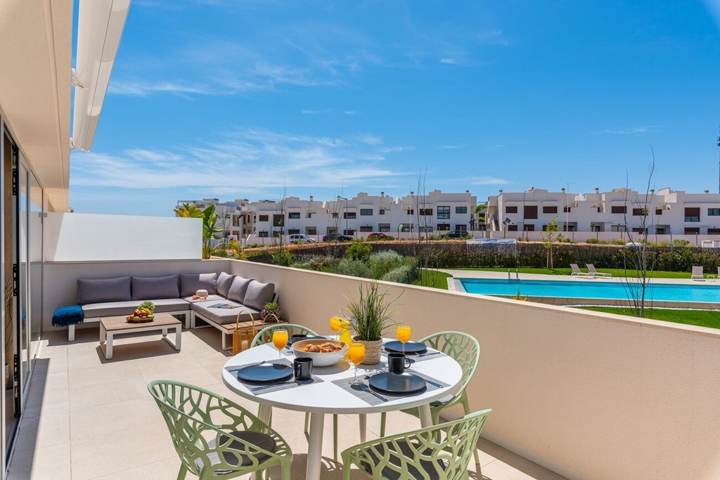[second:11-0-11-589] LOS BALCONES – Modern 3-bedroom penthouse from 328 000 € | Sea view, Pool, Terrace