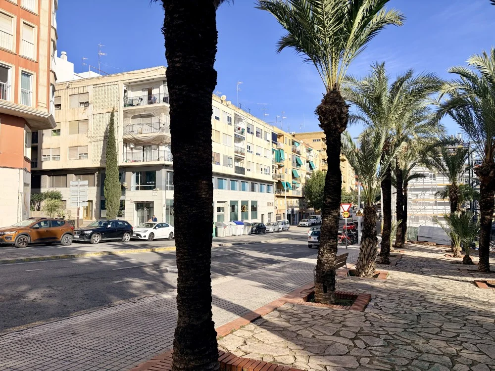 ELCHE – 2-spálňový apartmán od 99 000 € | Terasa, Costa Blanca