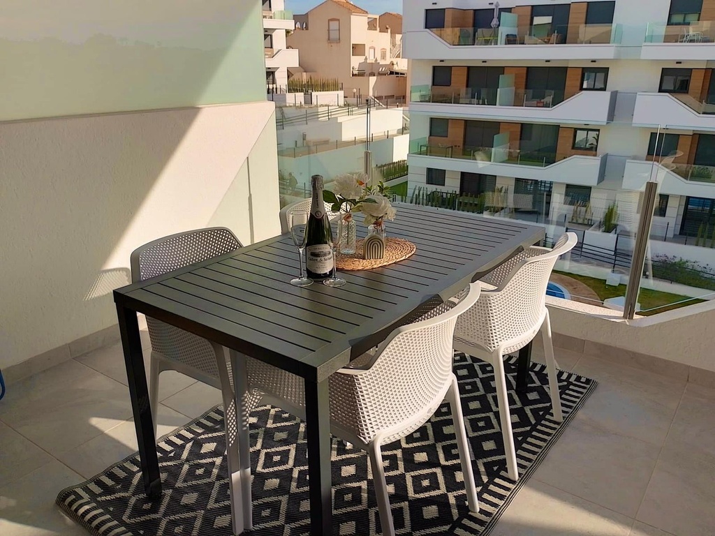 ORIHUELA – 2-spálňový apartmán od 269 000 € | Bazén, Terasa, Parkovanie
