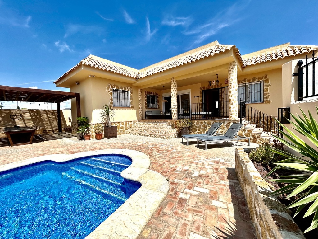 [second:664-435-11-854] LA ZENIA – Luxusná 5-spálňová vila od 840 000 € | Výhľad na more, Bazén, Terasa