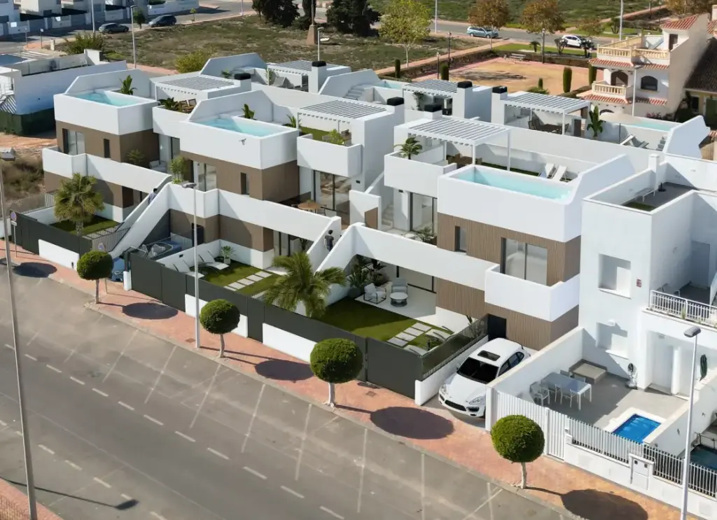 SAN PEDRO DEL PINATAR -  2-bedroom apartments, each with a private pool