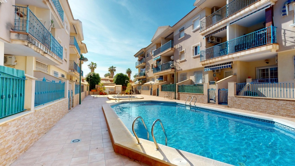 LOS ALCAZARES – 2-spálňový apartmán od 135 000 € | Bazén, Terasa, Parkovanie