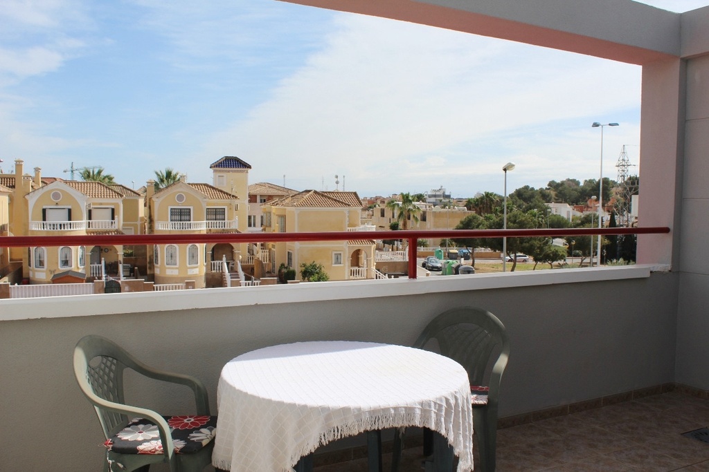 VILLAMARTIN – 2-spálňový apartmán od 139 900 € | Terasa, Golf, Costa Blanca