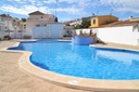 TORREVIEJA – 3-spálňový mestský dom od 234 000 € | Bazén, Terasa, Parkovanie