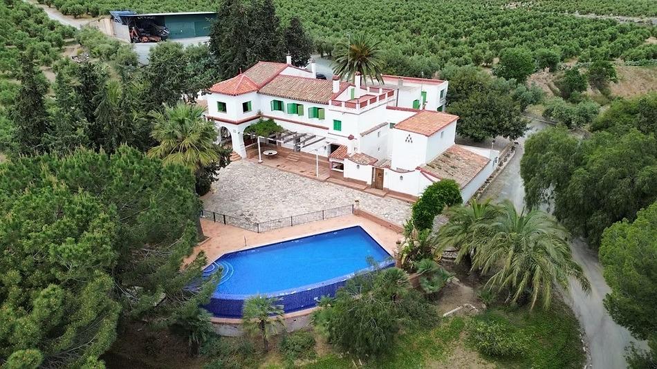 [second:279-401-11-798] PUERTO LUMBRERAS – Luxusný 10-spálňový Land od 2 850 000 € | Bazén, Terasa, Parkovanie