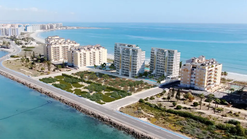 Miami Towers La Manga- luxusný apartmán s garantovaným príjmom - užívajte si dovolenku a zarábajte súčasne