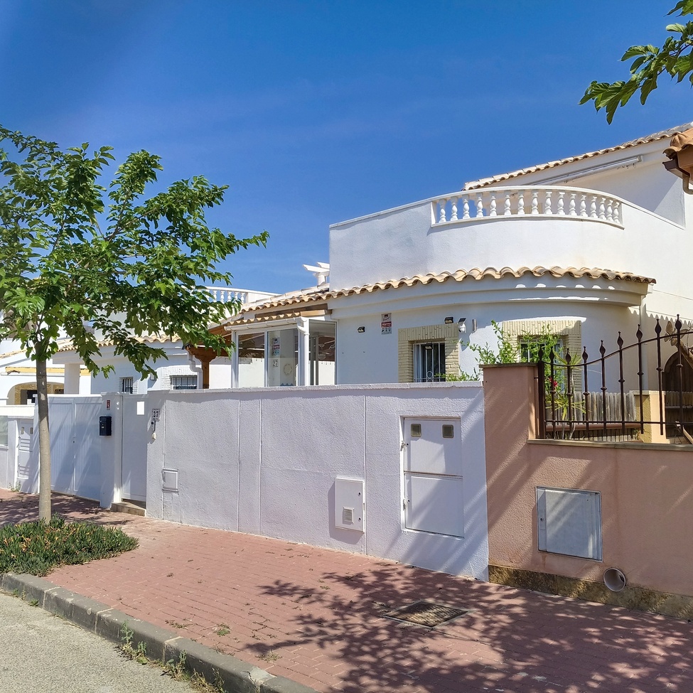 [second:63-451-11-910] SUCINA – 3-spálňová vila od 225 000 € | Terasa, Parkovanie, Záhrada