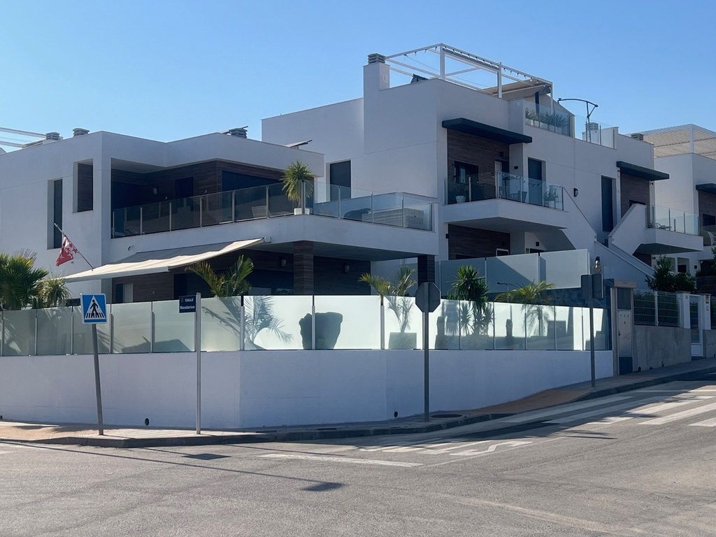 [second:58-496-11-1023] LOS MONTESINOS – Luxury 3-bedroom villa from 489 999 € | Sea view, Pool, Terrace