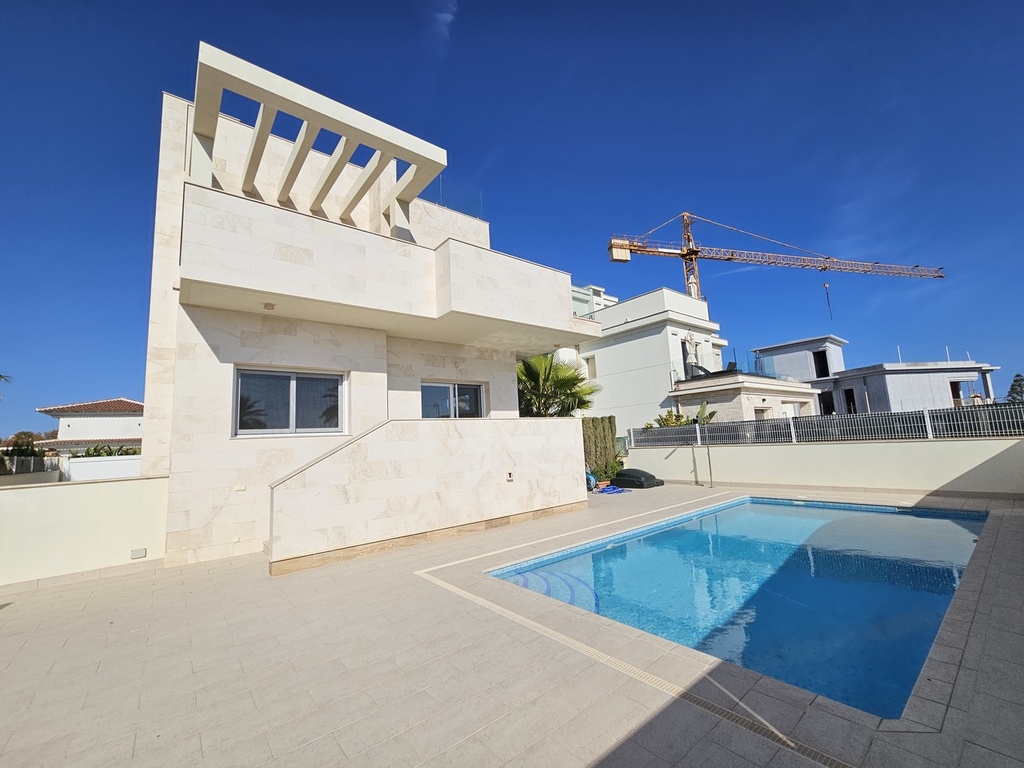 [second:483-435-11-854] LA ZENIA – Luxusná 5-spálňová vila od 1 500 000 € | Výhľad na more, Bazén, Terasa