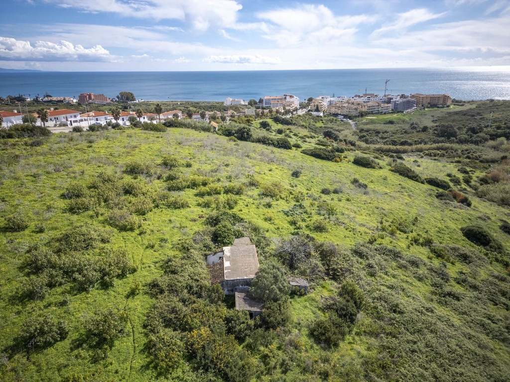 [second:522-372-11-745] LA DUQUESA – Luxusný Land od 1 849 000 € | Golf, Costa del Sol