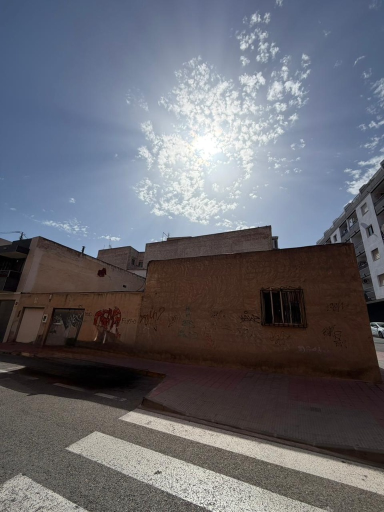 TORREVIEJA – Moderný Land pri mori od 195 000 € | 1,1 km od pláže, Golf