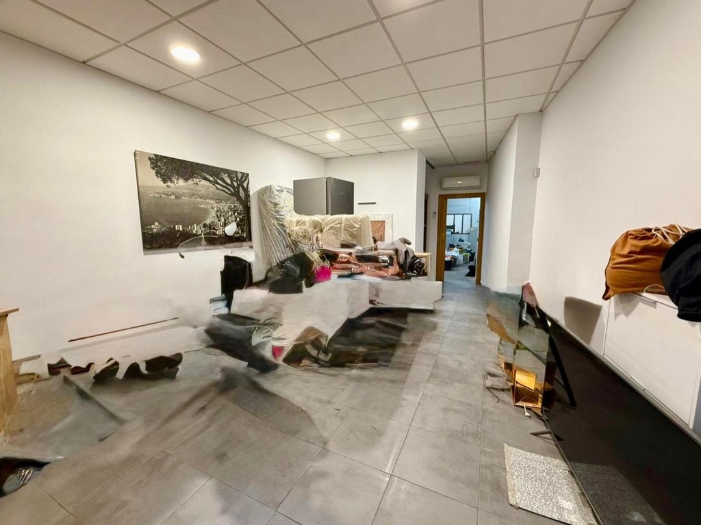 [second:34-251-11-606] BENIDORM – Nowoczesny Commercial przy morzu od 134 000 € | 210 m od plaży