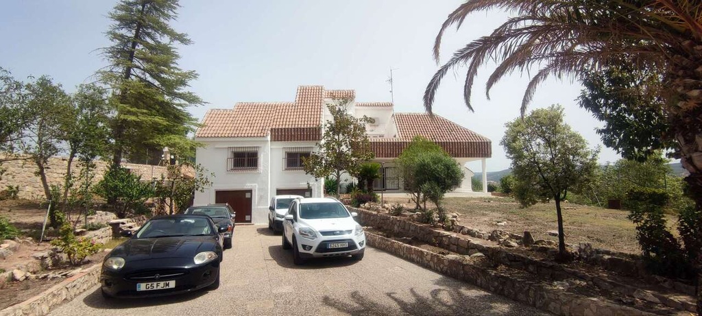 [second:61-339-11-708] AYORA – 9-spálňový Commercial od 549 995 € | Bazén, Parkovanie, Záhrada