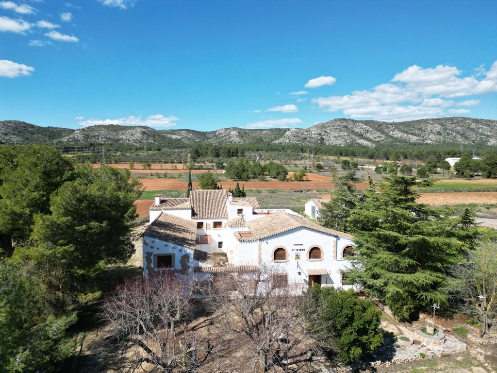 BANYERES DE MARIOLA – Luxusný 22-spálňový Commercial od 1 750 000 € | Terasa, Inland, Costa Blanca