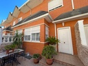 ELCHE – 4-spálňový mestský dom od 452 000 € | Bazén, Parkovanie, Záhrada