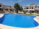 ORIHUELA COSTA – 2-spálňový Duplex od 234 000 € | Bazén, Terasa, Parkovanie
