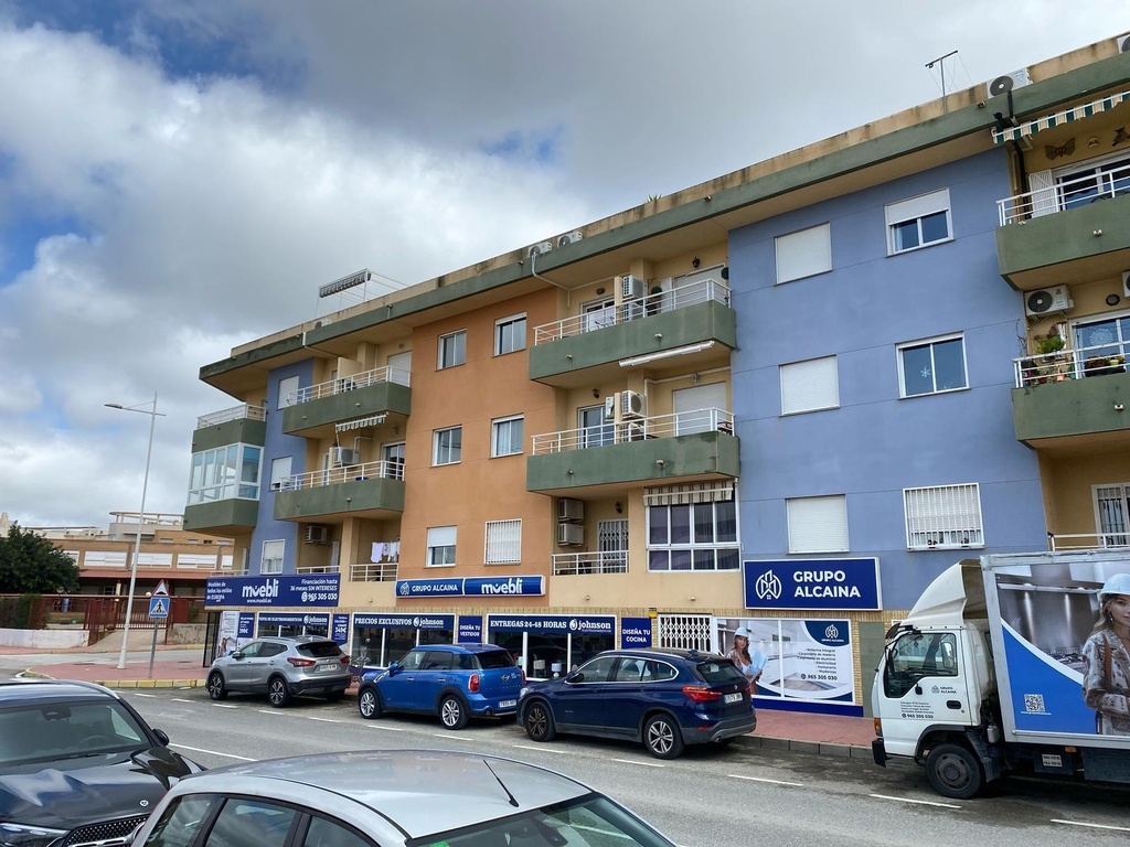 SAN MIGUEL DE SALINAS – Moderný 2-spálňový apartmán pri mori od 198 000 € | 1,2 km od pláže, Bazén, Golf