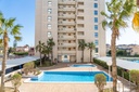 TORREVIEJA – Moderný 2-spálňový apartmán pri mori od 275 000 € | 120 m od pláže, Bazén, Terasa