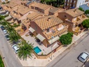 TORRE DE LA HORADADA – 3-spálňová vila od 445 000 € | Bazén, Terasa, Parkovanie