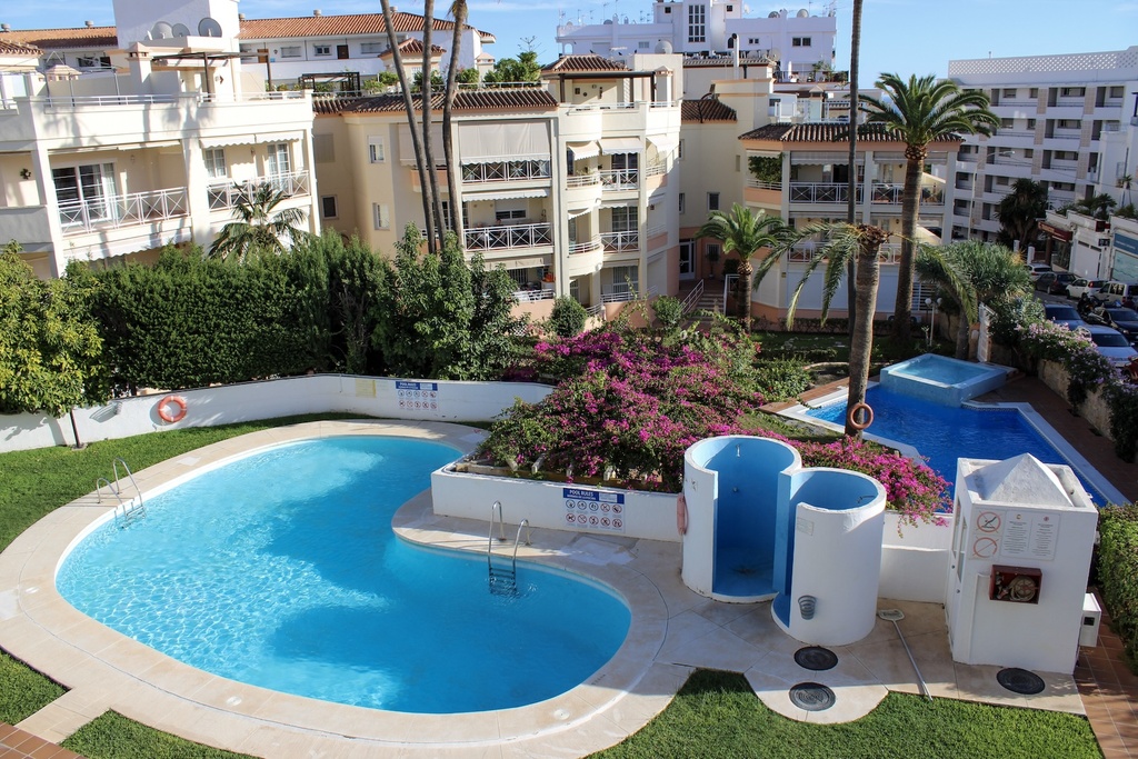 NERJA – 2-spálňový apartmán od 475 000 € | Bazén, Terasa, Záhrada