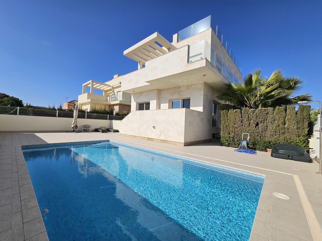 [second:87-435-11-854] LA ZENIA – Luxusná 5-spálňová vila od 1 500 000 € | Výhľad na more, Bazén, Terasa