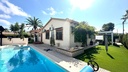 CABO ROIG – Luxusná 3-spálňová vila pri mori od 850 000 € | 200 m od pláže, Bazén, Terasa