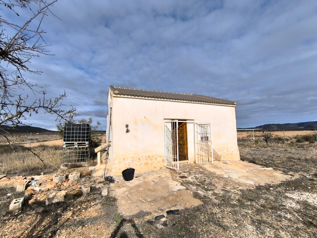 YECLA – 2-spálňový Property od 98 000 € | Záhrada, Inland, Costa Cálida